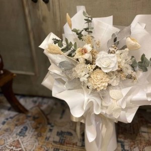 【遇見恆久】純白系永生玫瑰花束