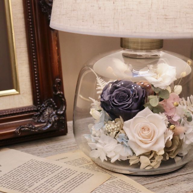 【遇見恆久】維多利亞永生花檯燈 附燈泡 白光 共兩款 客製化禮物:圖片 2