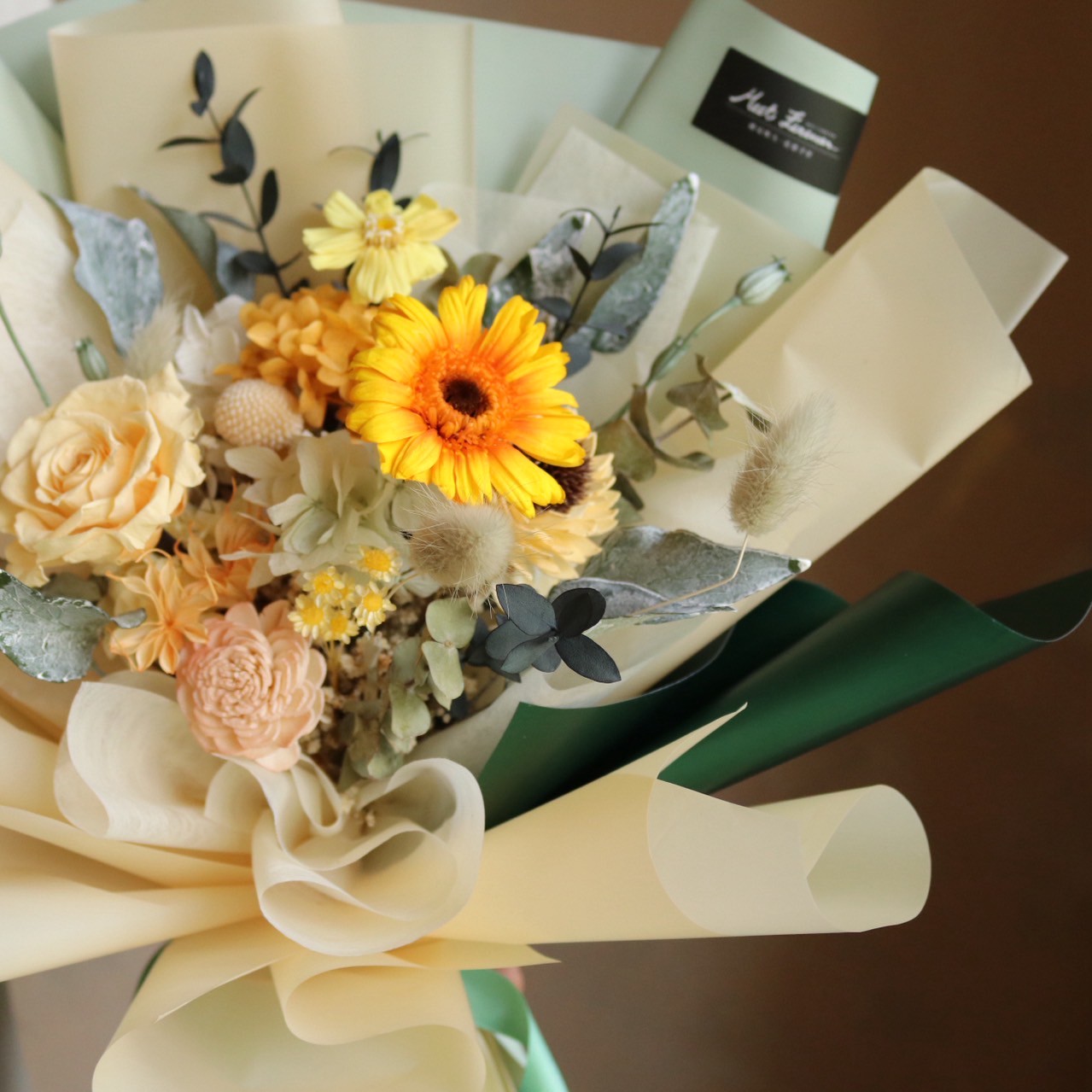 【遇見恆久】十二朵向日葵 Vase with Twelve Sunflowers款 中大型永生花束:圖片 5