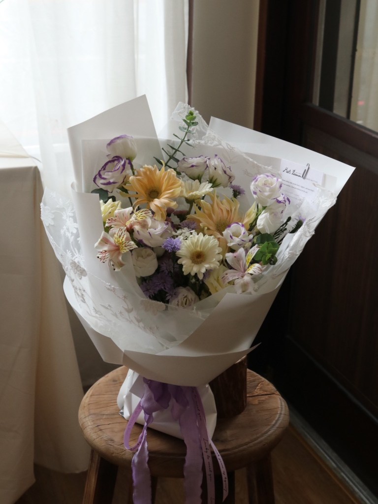 【遇見恆久】有花的日常鮮花花束 紫色系 尺寸M